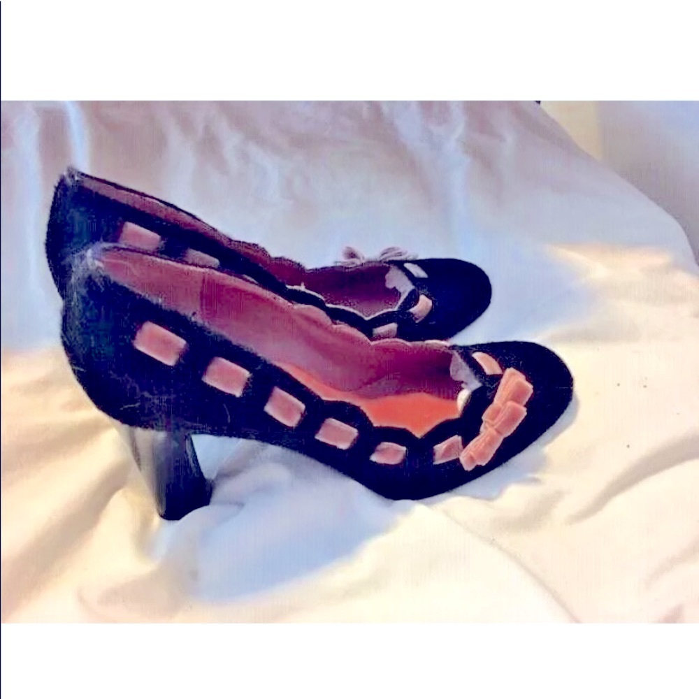 VINTAGE MIGLIORINI BLACK PONYHAIR PINK TRIM PUMP SHOES 37